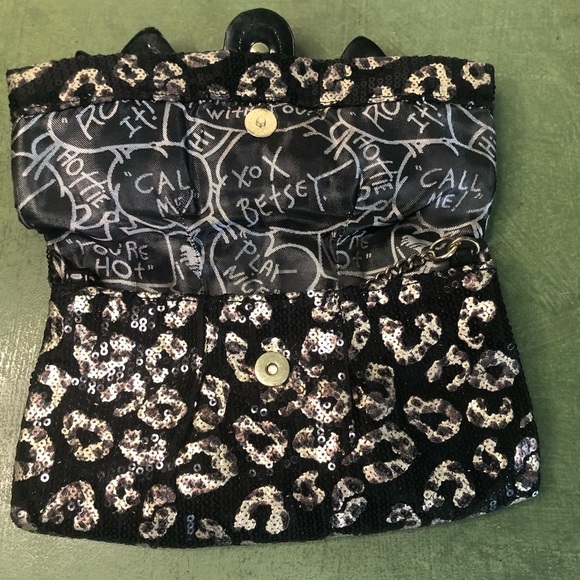 Betsey Johnson Soft Sequined Bow Front Clutch - Picture 2 of 7